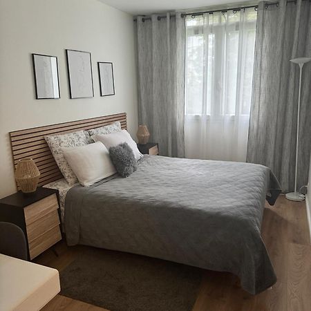 Une Chambre Dans Un Appartement Ablon-sur-Seine ภายนอก รูปภาพ