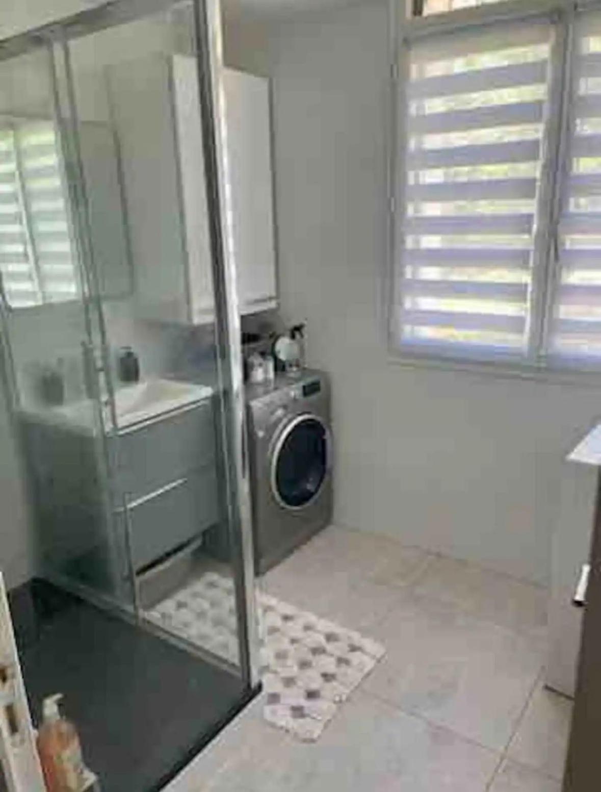 Une Chambre Dans Un Appartement Ablon-sur-Seine ภายนอก รูปภาพ